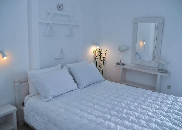 Hotel Eleanna's Mykonos 5*