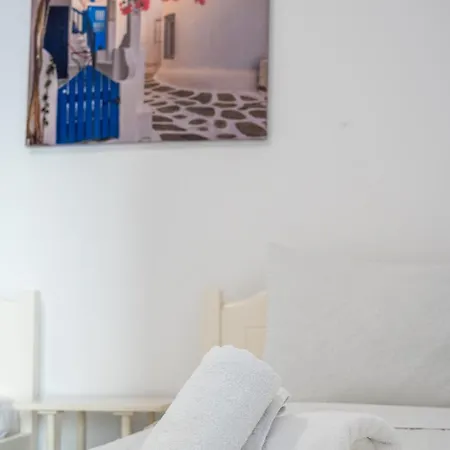 Отель Eleanna's Mykonos Town