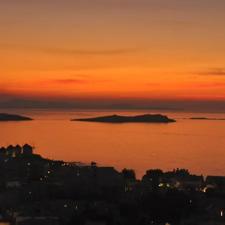Отель Eleanna's Mykonos Town